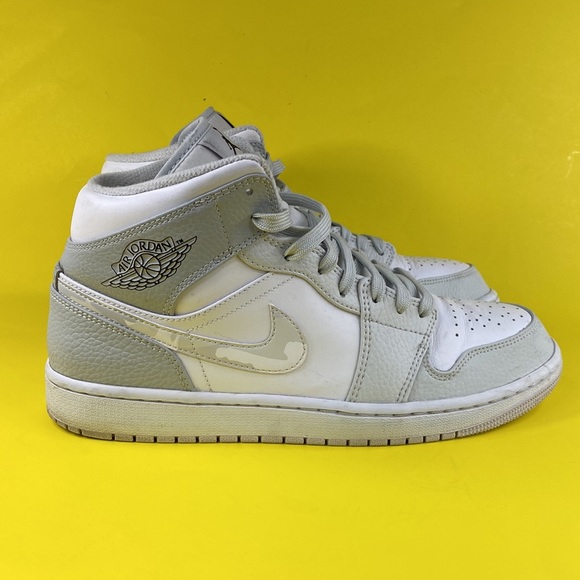 AIR JORDAN 1 MID SWOOSH GRRY CAMO DC9035-100 - Picture 3 of 15
